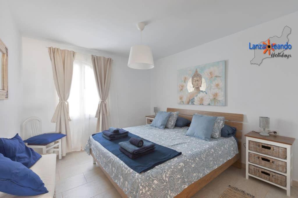 Vivienda Vacacional Ocean Pearl Costa Teguise Bagian luar foto