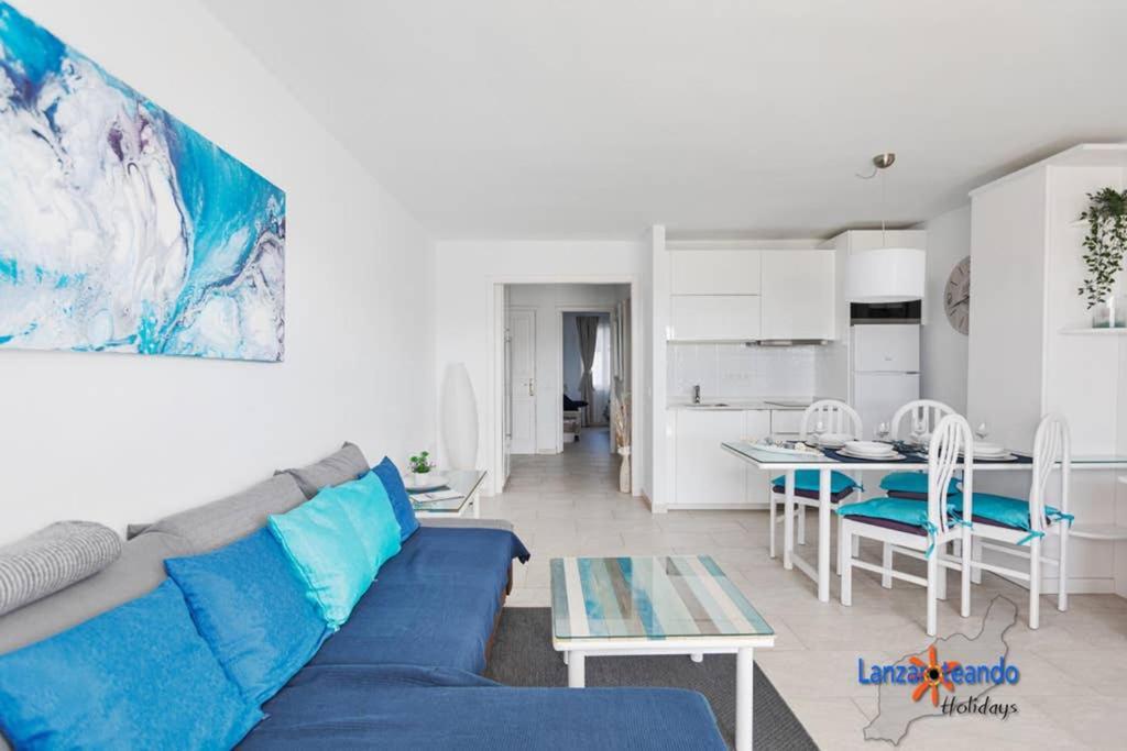 Vivienda Vacacional Ocean Pearl Costa Teguise Bagian luar foto